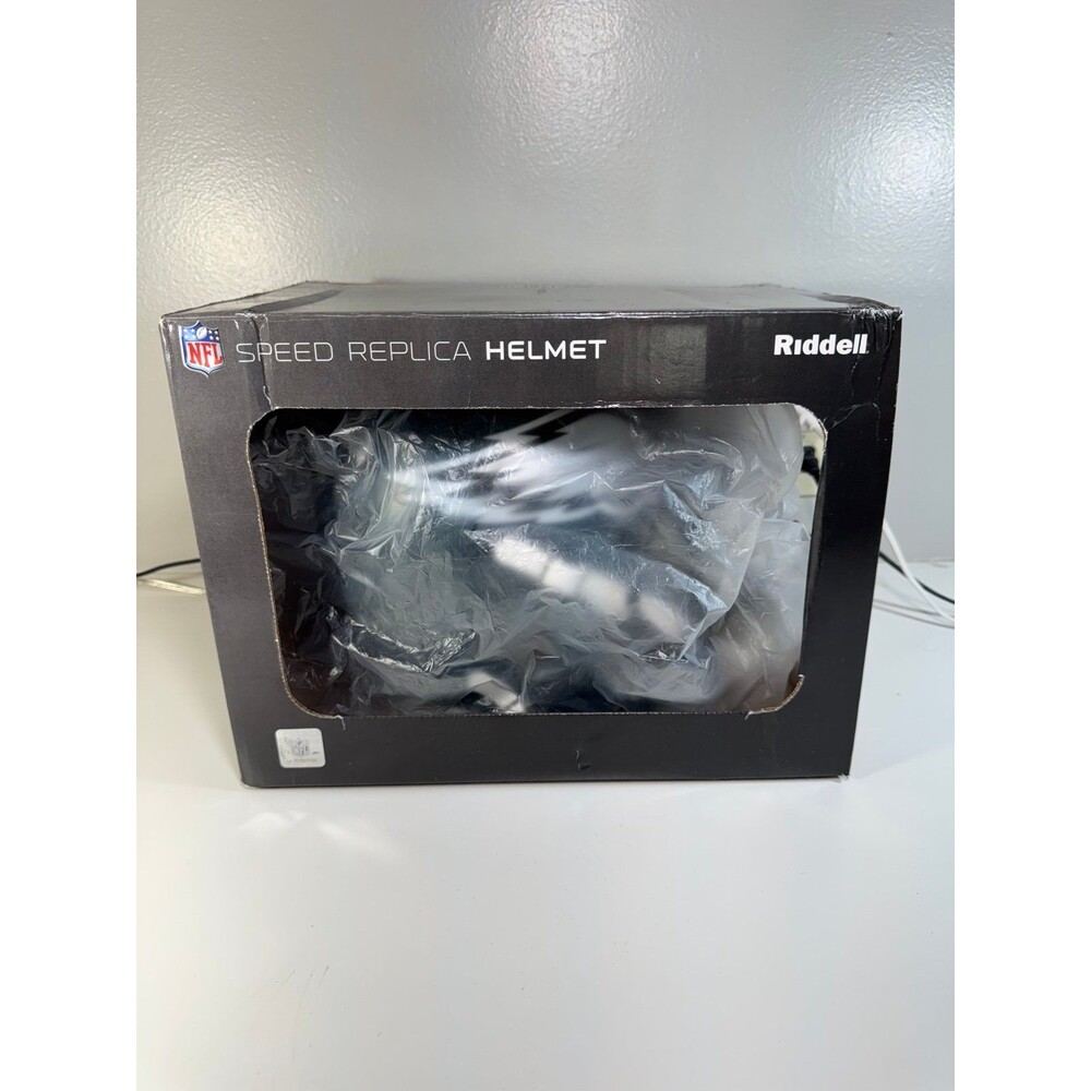 DeVonta Smith Autographed Philadelphia Eagles Full Size Helmet Beckett Riddell